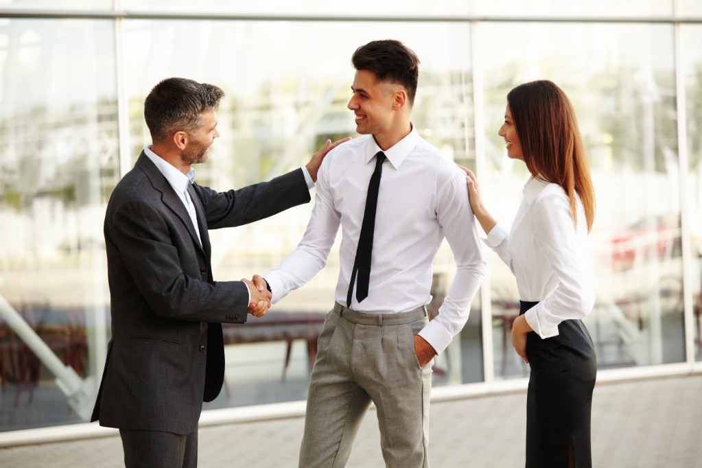 Business team people shake hands